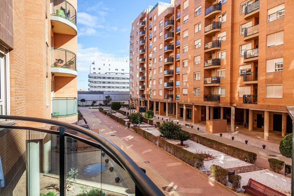 Valencia Flat Rental Swim And Paddle Zimmer foto